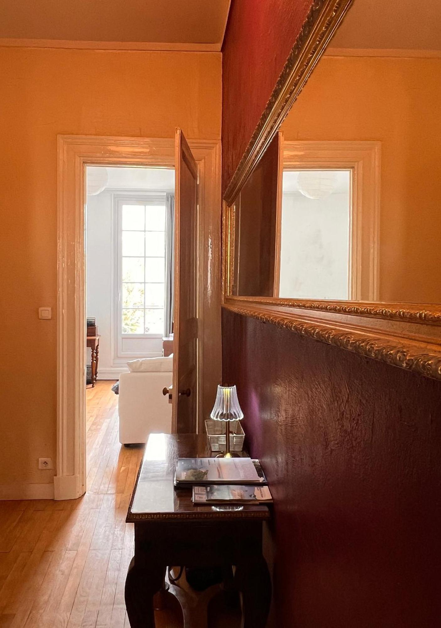 La Colbertine - Charming Apartment In Place Colbert Rochefort  Exterior photo